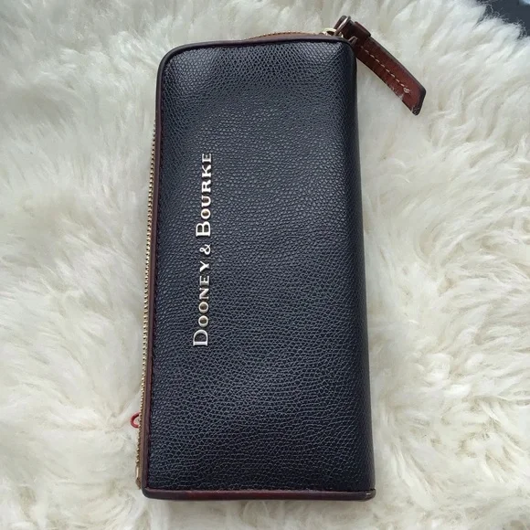 Dooney & Bourke All Weather Leather Long Zip Around Multi-compartment Clutch Bag - Picture 10 of 10